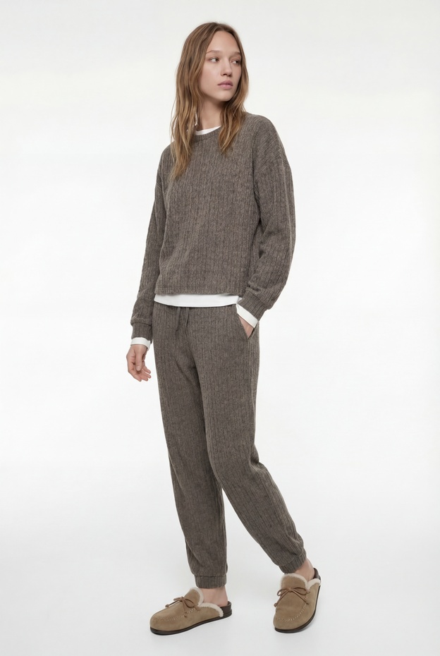  Rahat Kalıp Uzun Kollu Bisiklet Yaka Triko Pijama Üstü