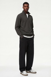 Uzun Kollu Şardonlu Basic Yarım Fermuarlı Sweatshirt