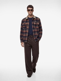 Regular Fit Uzun Kollu Cepli Kontrast Yaka Oduncu Gömleği