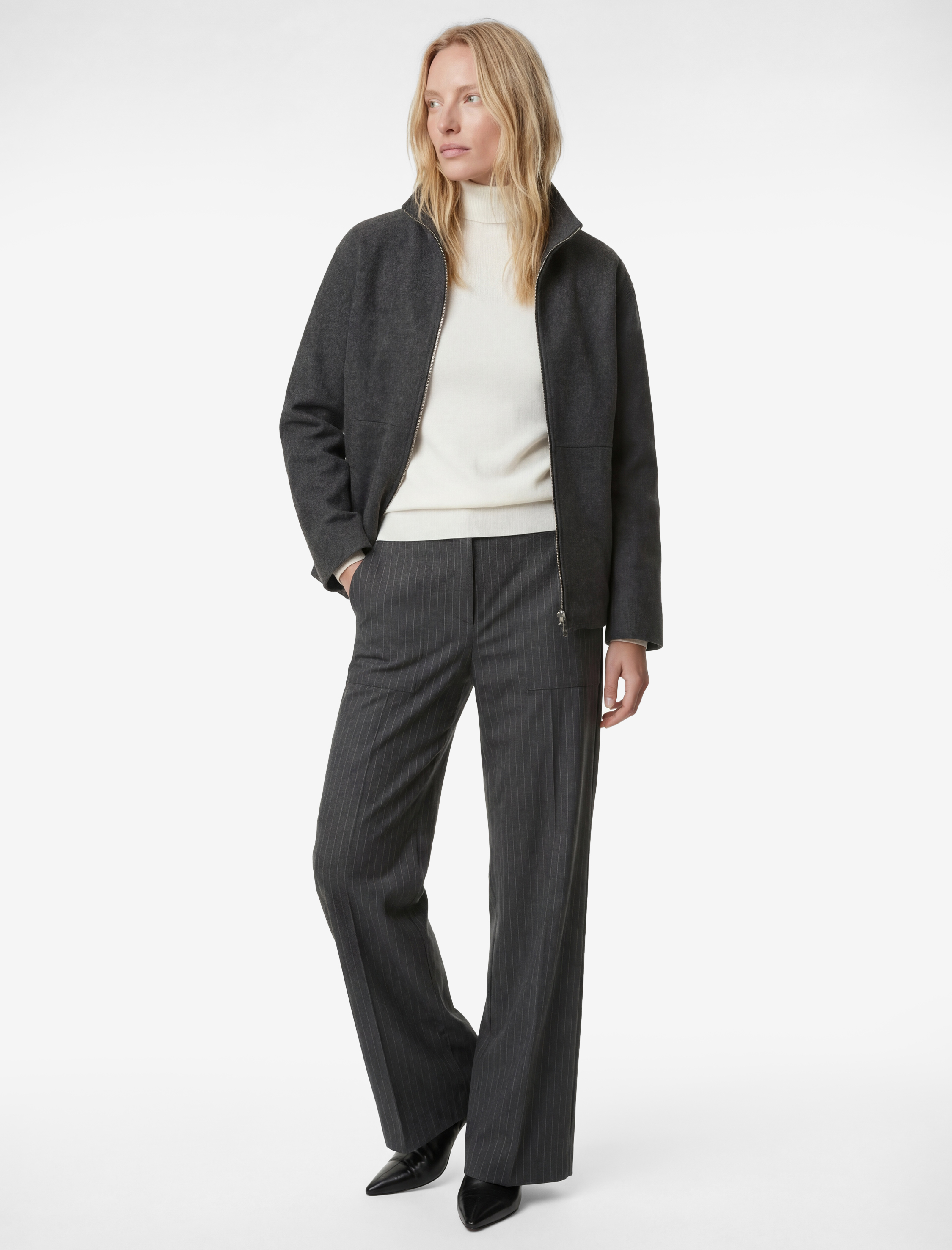   Dik Yaka Uzun Kollu Fermuarlı Kaşe Ceket