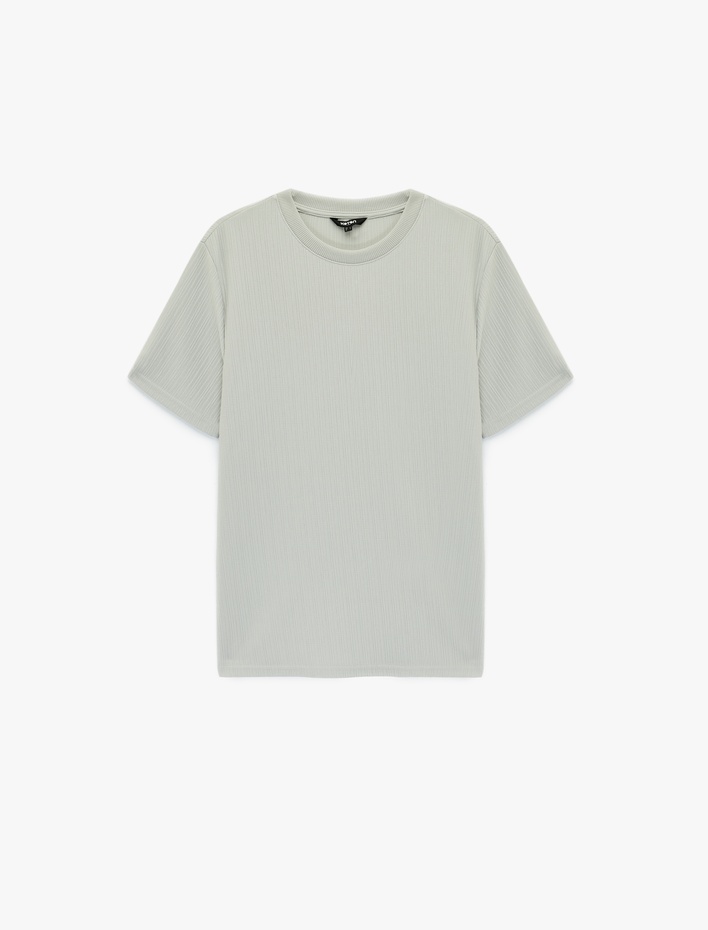  Regular Fit Kısa Kollu Dokulu Bisiklet Yaka Tişört