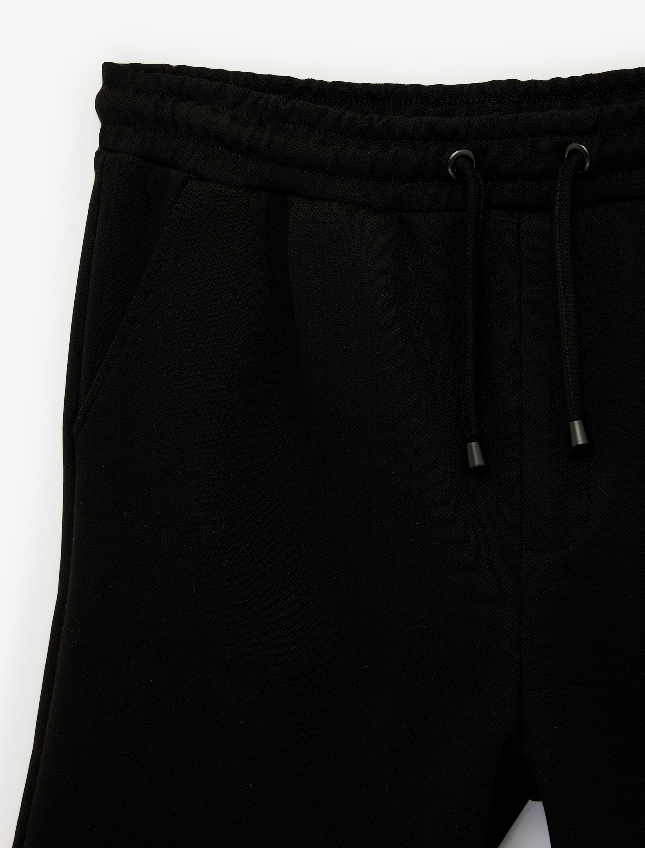   Pamuklu Cepli Duble Paça Pileli Bermuda Beli Bağcıklı Şort