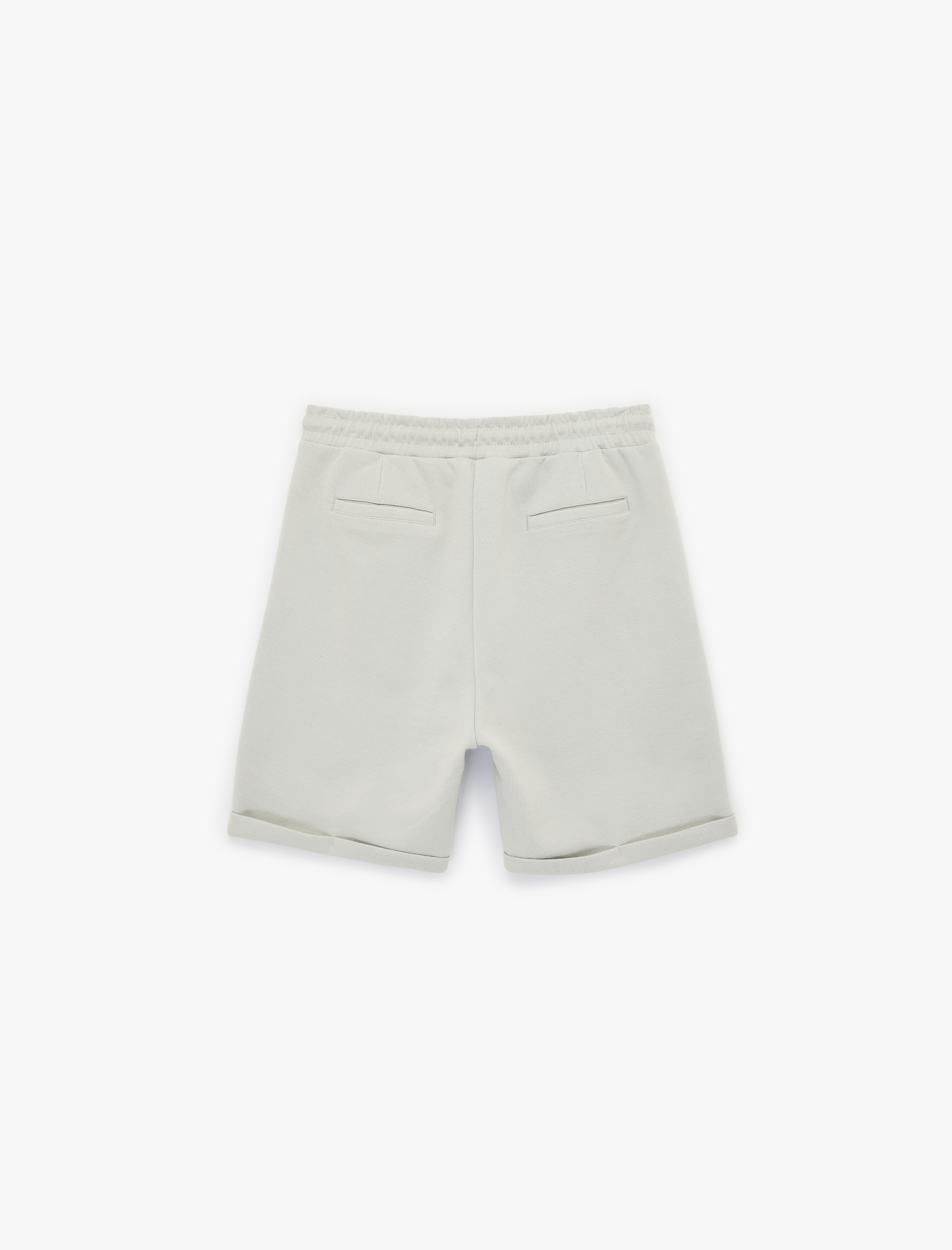   Pamuklu Cepli Duble Paça Pileli Bermuda Beli Bağcıklı Şort