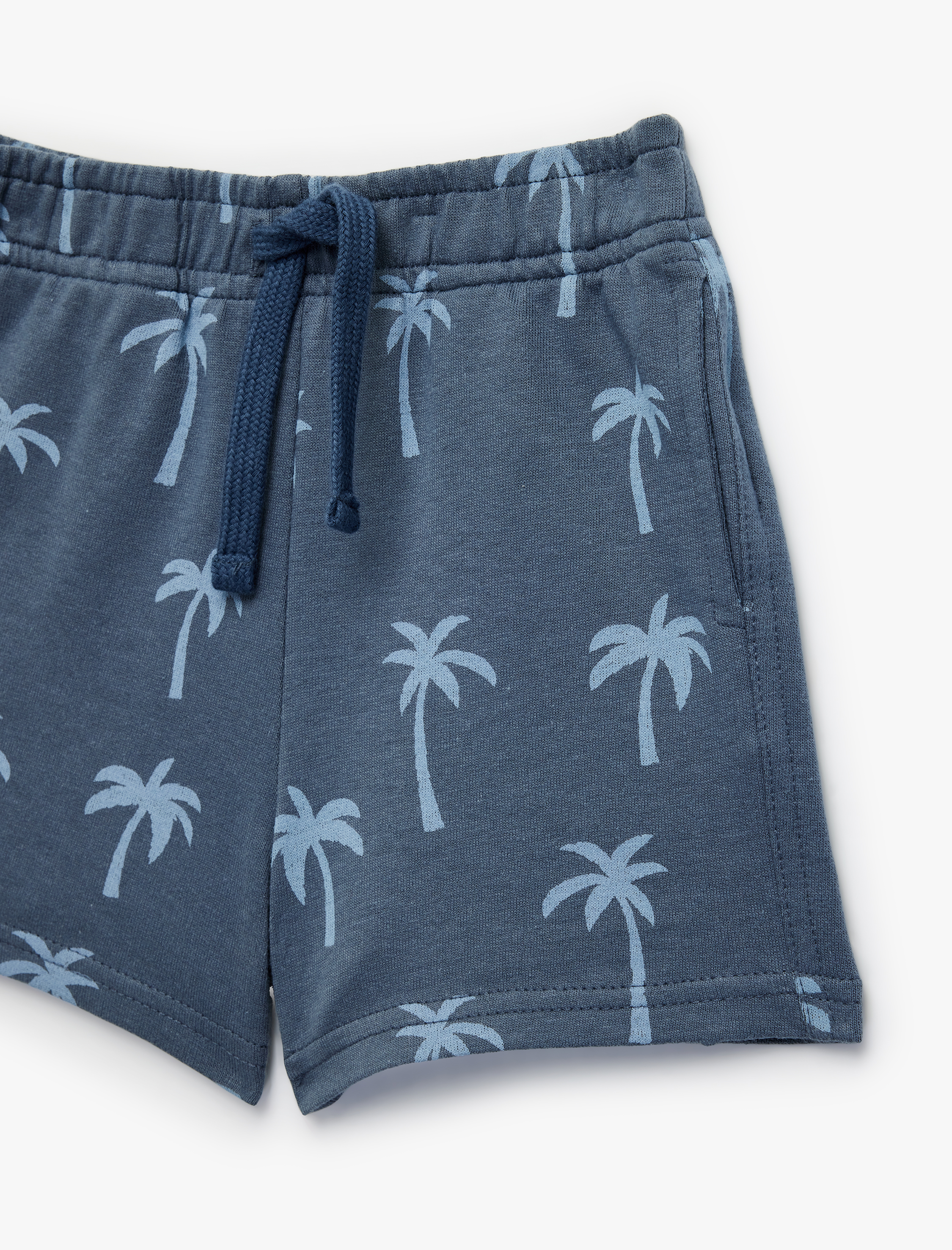  Erkek Bebek Palmiye Desenli Rahat Kesim Cepli Pamuklu Şort