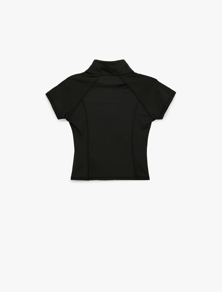  Dik Yaka Kısa Kollu Fermuarlı Slim Fit Spor Tişört