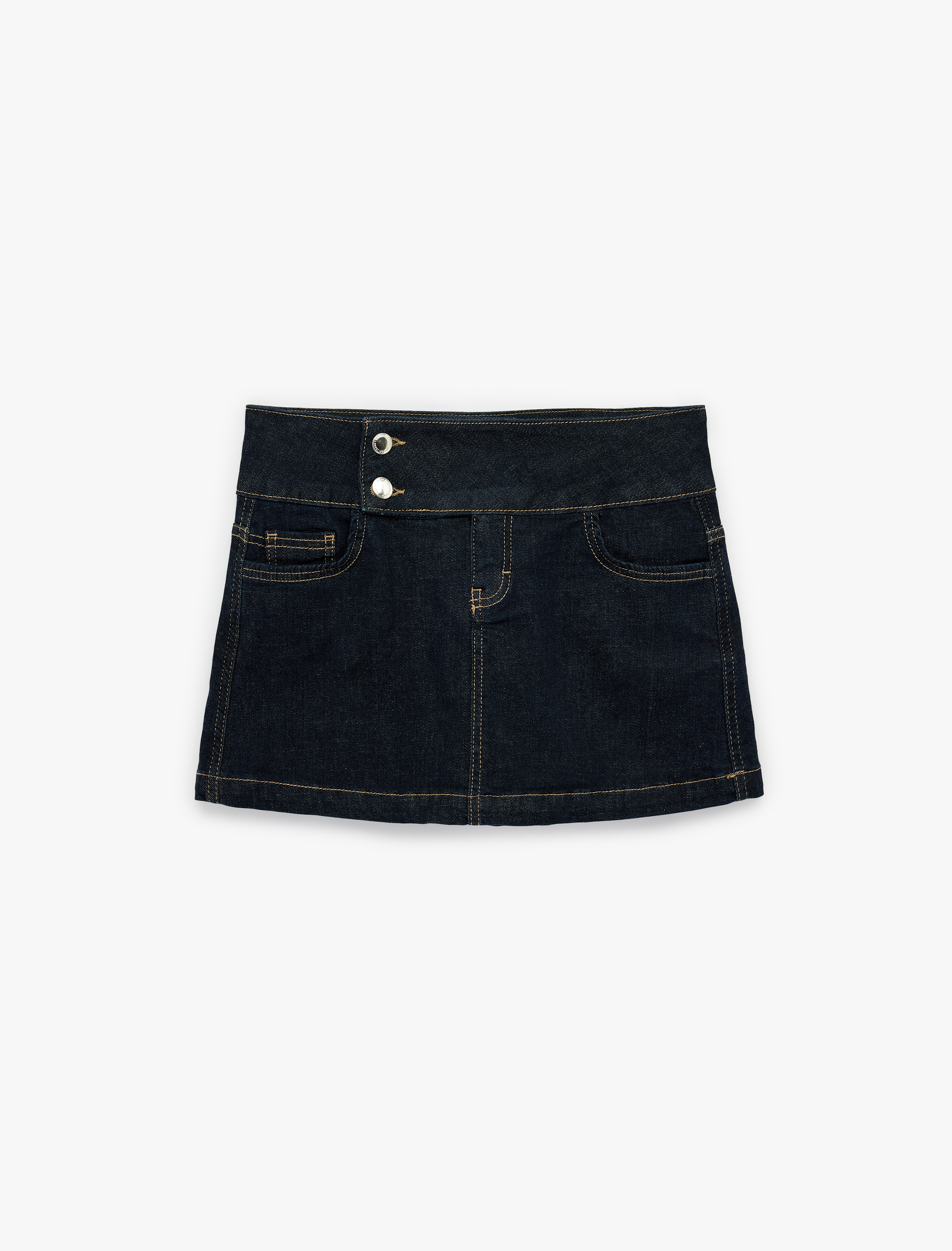   Rahat Kalıp Düğme Detaylı Mini Denim Şort Etek