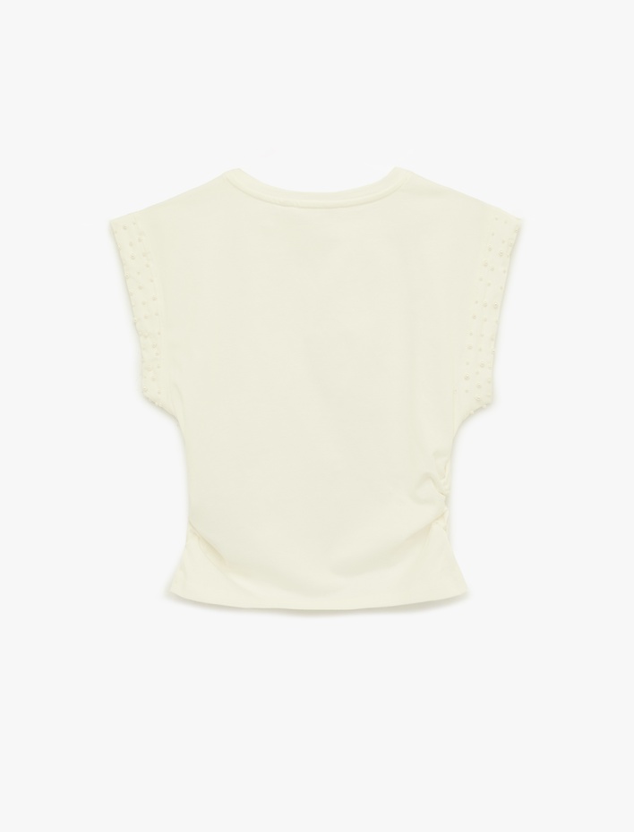  Pamuklu Kısa Kollu Bisiklet Yaka İnci İşleme Detaylı Tişört