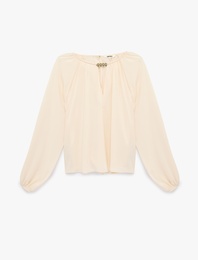 Uzun Balon Kollu Aksesuar Detaylı Şifon Bluz