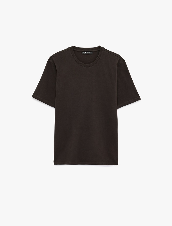  Pamuklu Regular Fit Kısa Kollu Basic Bisiklet Yaka Tişört