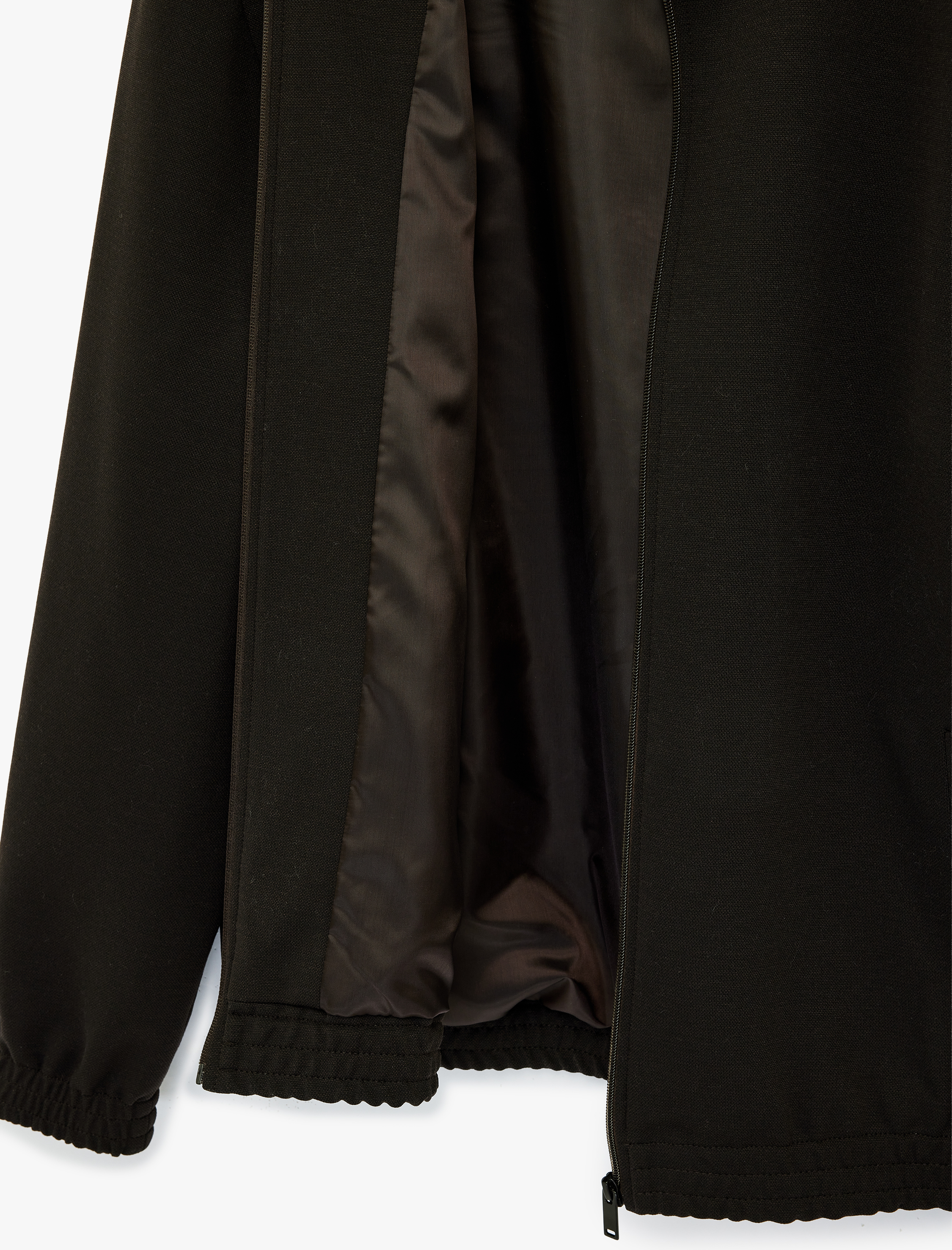   Uzun Kollu Cepli Dik Yaka Fermuarlı Slim Ceket