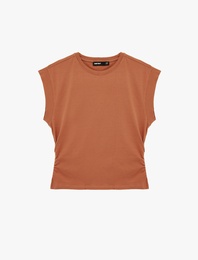 Kısa Kollu Bisiklet Yaka Pamuklu Slim Fit Büzgülü Tişört