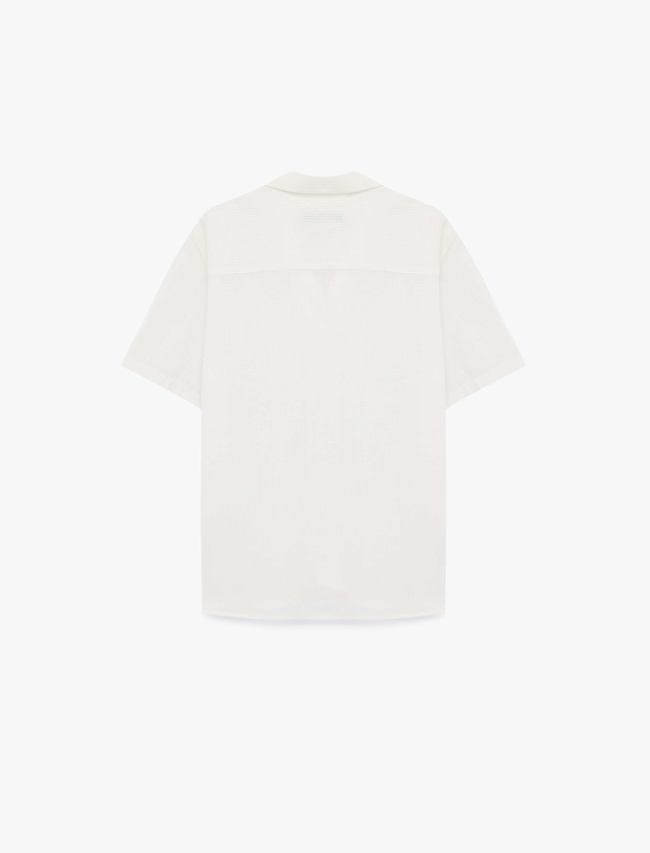   Regular Fit Pamuklu Dokulu Kısa Kollu Apaş Yaka Gömlek