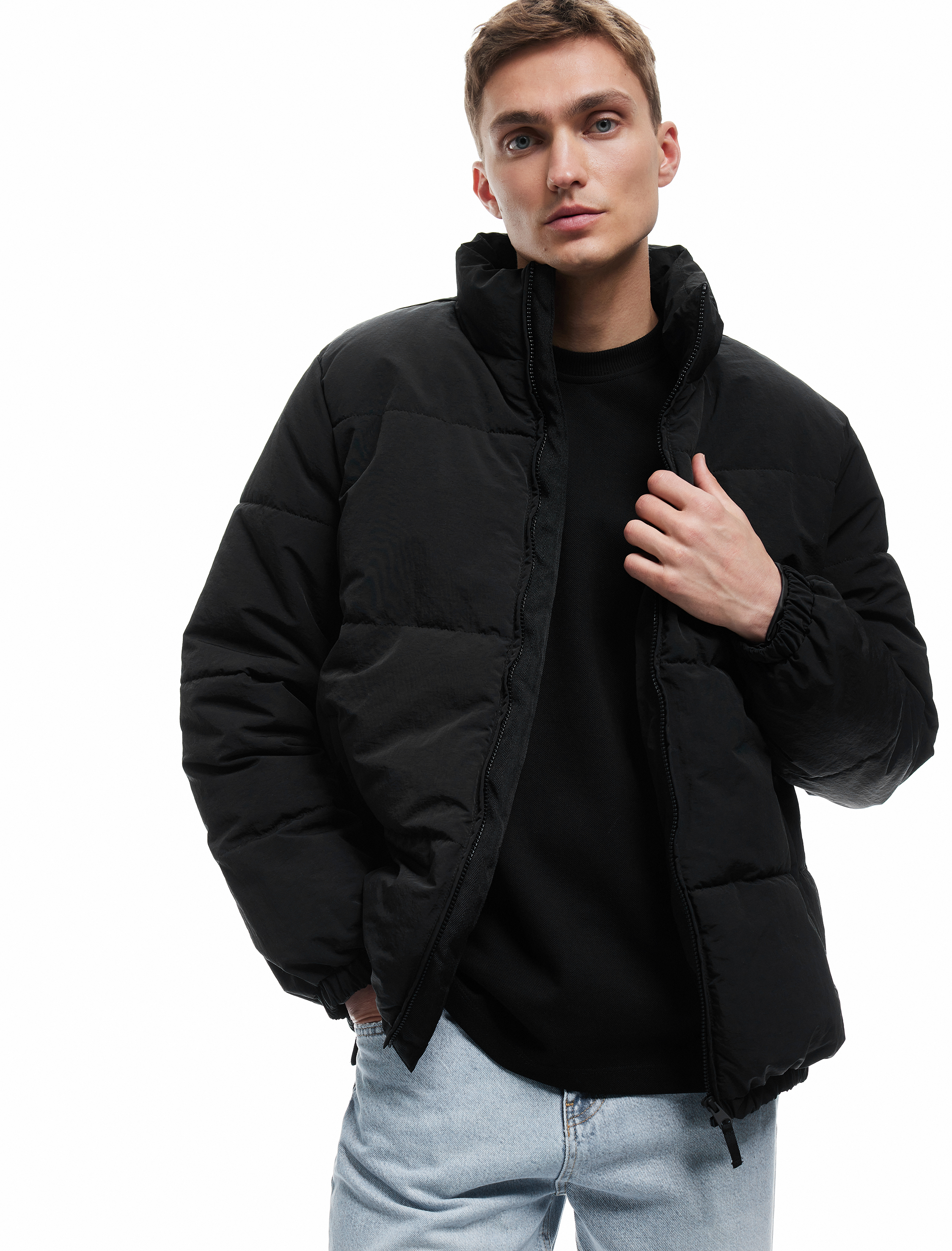   Dik Yaka Cep Detaylı Fermuarlı İçi Polarlı Kışlık Mont