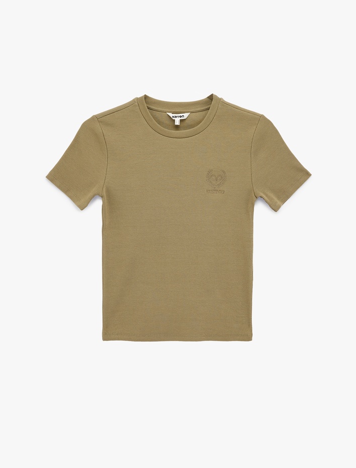  Pamuklu Slim Fit Kısa Kollu Bisiklet Yaka Nakış Detaylı Fitilli Tişört