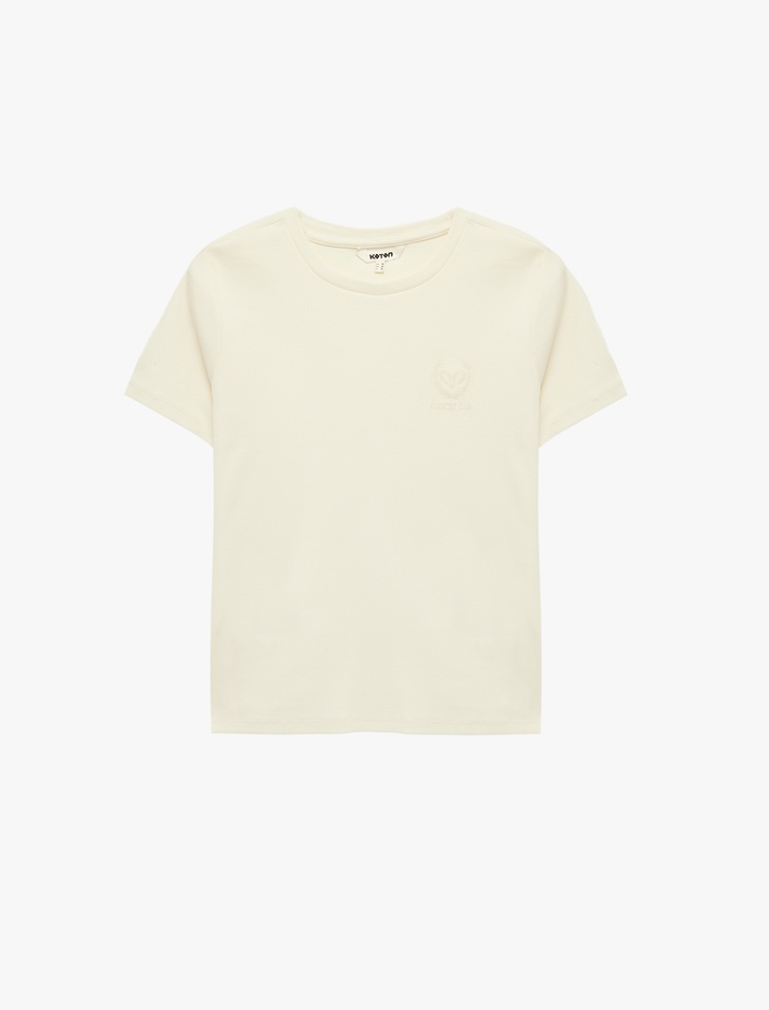  Pamuklu Slim Fit Kısa Kollu Bisiklet Yaka Nakış Detaylı Fitilli Tişört