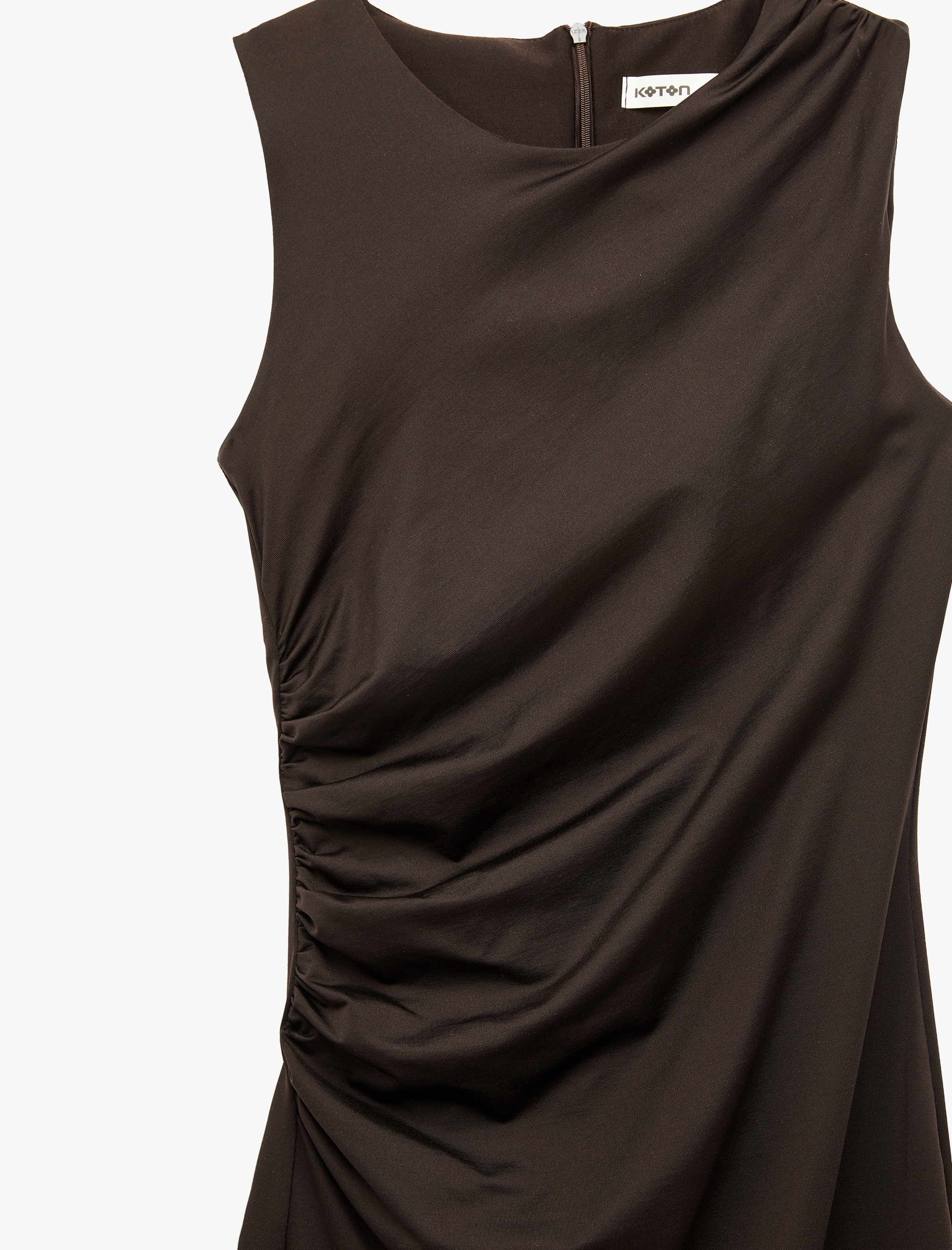   Slim Fit Kolsuz Bisiklet Yaka Yırtmaçlı Drapeli Midi Elbise