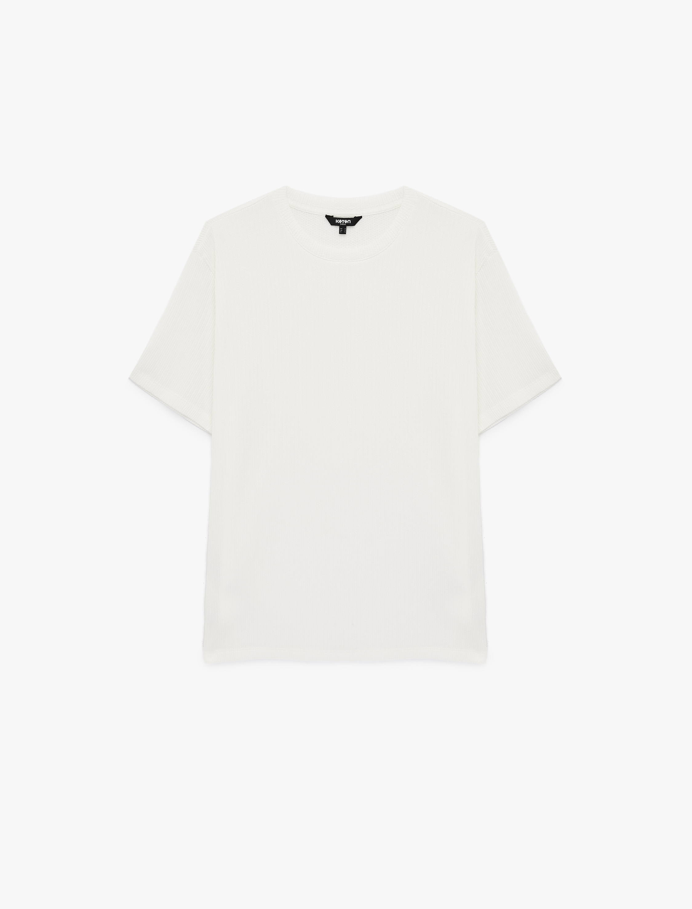   Regular Fit Dokulu Kısa Kollu Basic Bisiklet Yaka Tişört