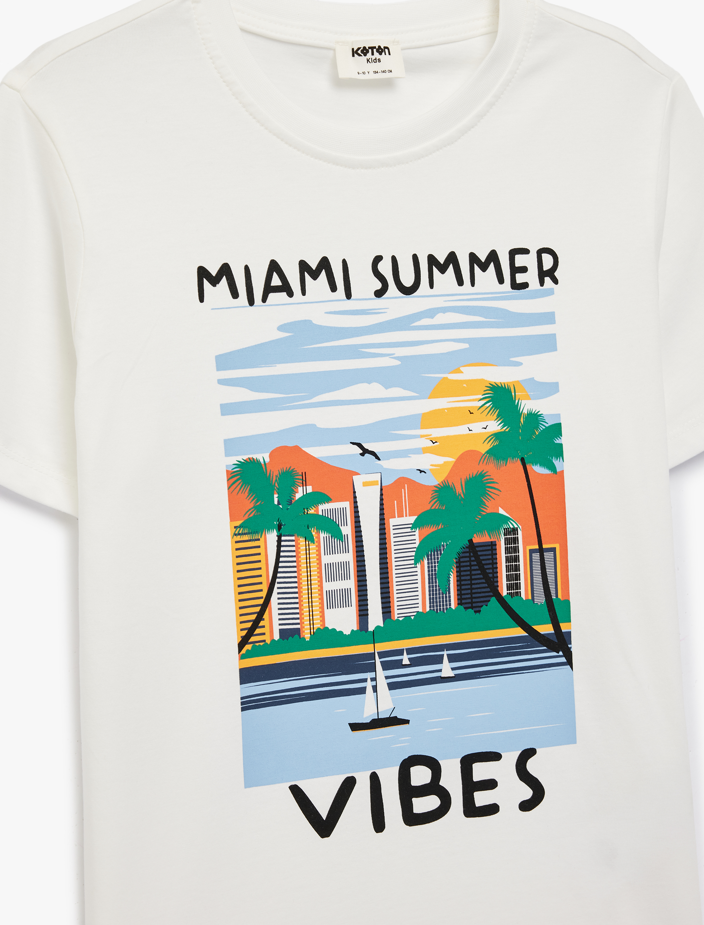  Erkek Çocuk Pamuklu Kısa Kollu Bisiklet Yaka Baskılı Tişört