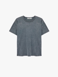 Pamuklu Kısa Kollu Bisiklet Yaka Yıkamalı Oversize Tişört