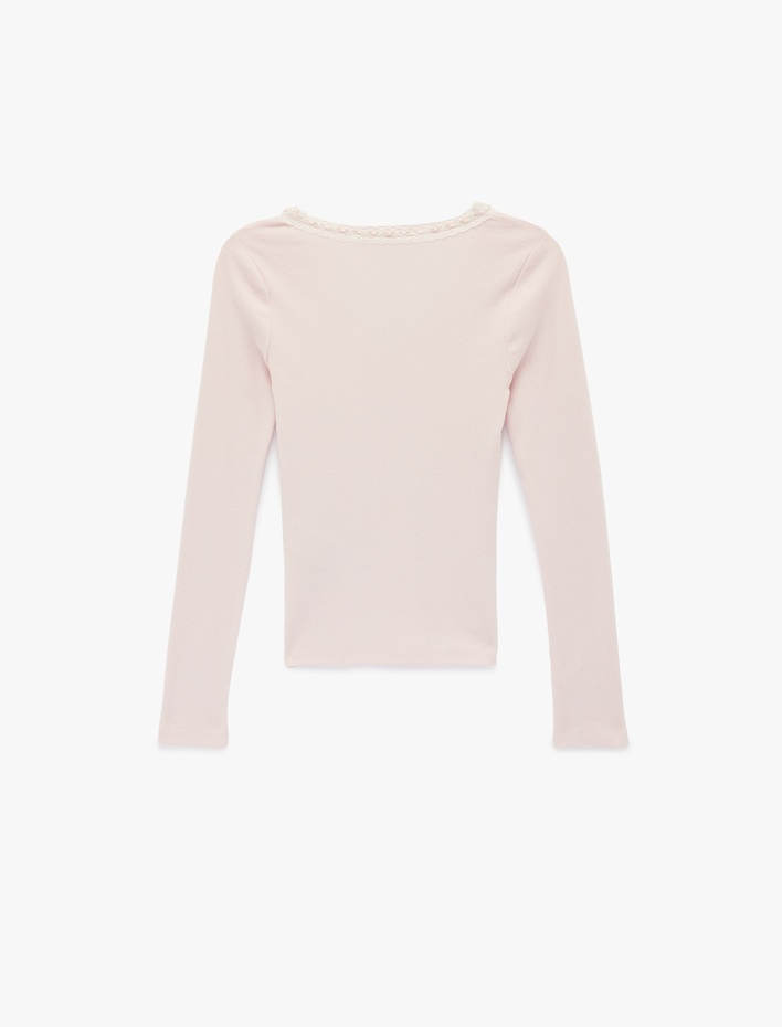  Slim Fit Dantel Detaylı Uzun Kollu Fiyonklu V Yaka Tişört