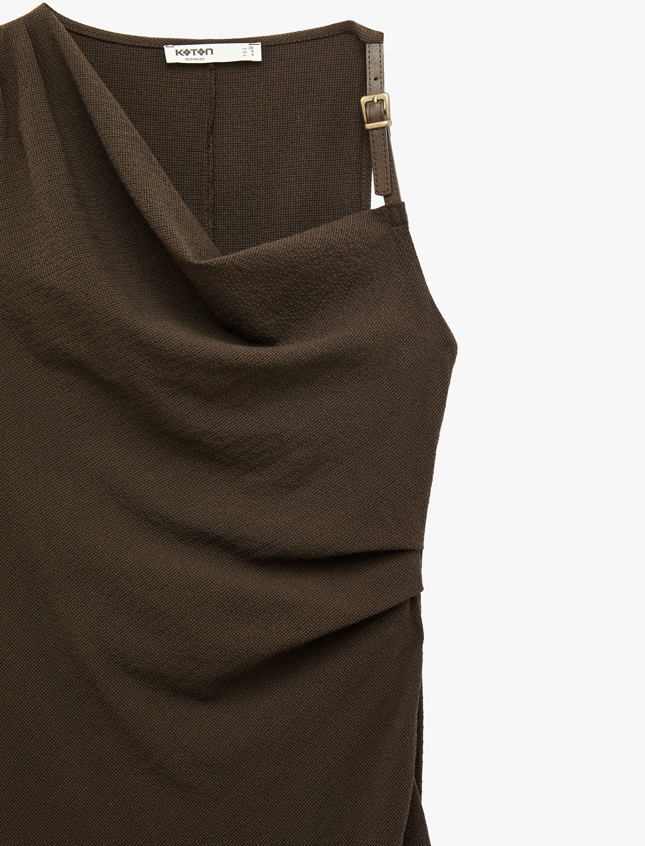   Degaje Yaka Kolsuz Kemer Detaylı Uzun Elbise