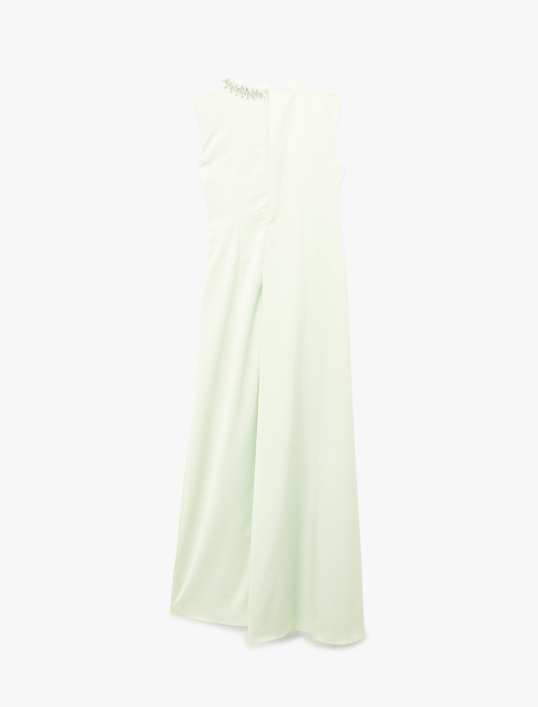   Bisiklet Yaka Kolsuz Drapeli Taş Detaylı Uzun Saten Abiye Elbise