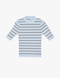 Regular Fit Hafif Dik Yaka Kısa Kollu Çizgili Triko Kazak