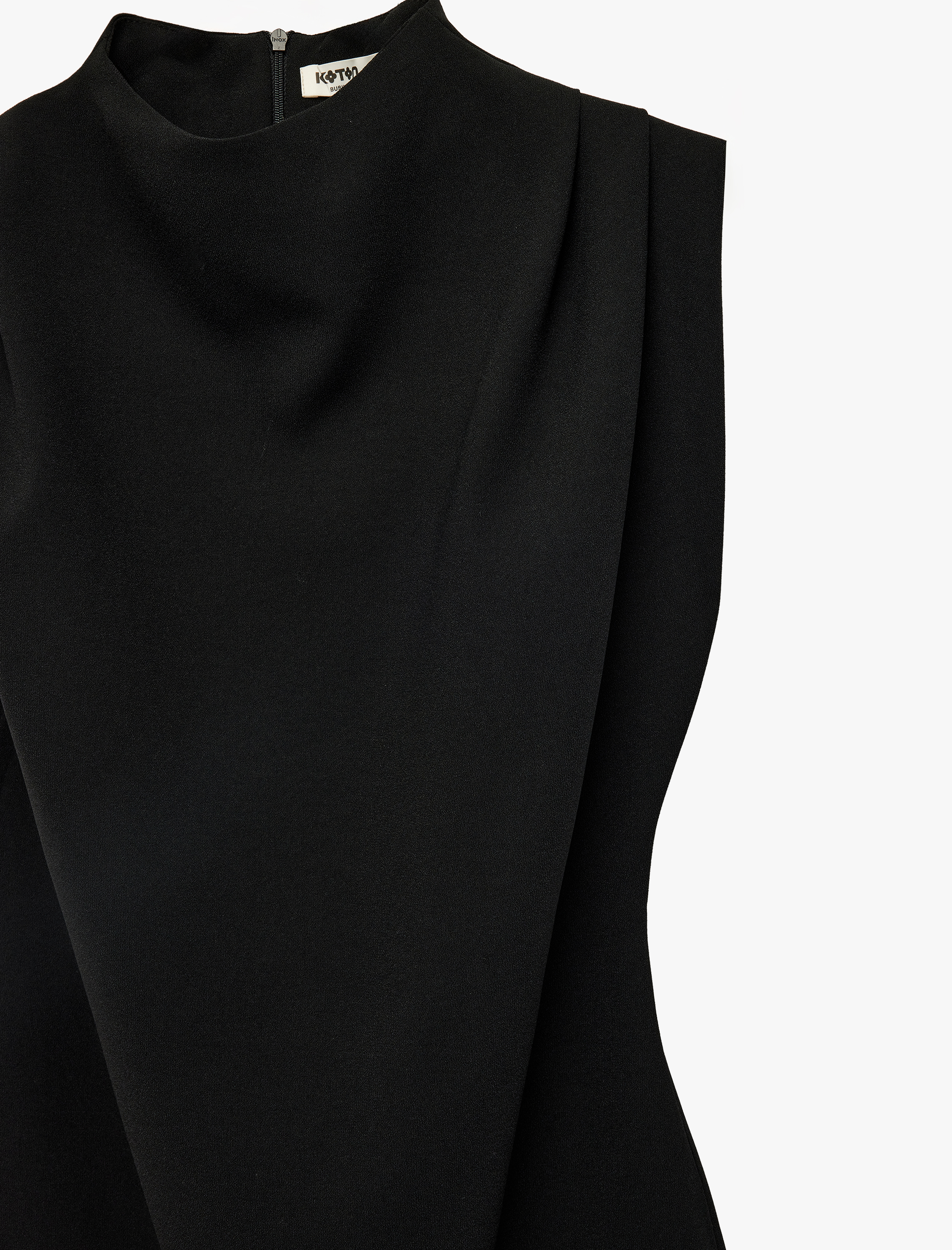   Dik Yaka Kolsuz Krep Uzun Elbise