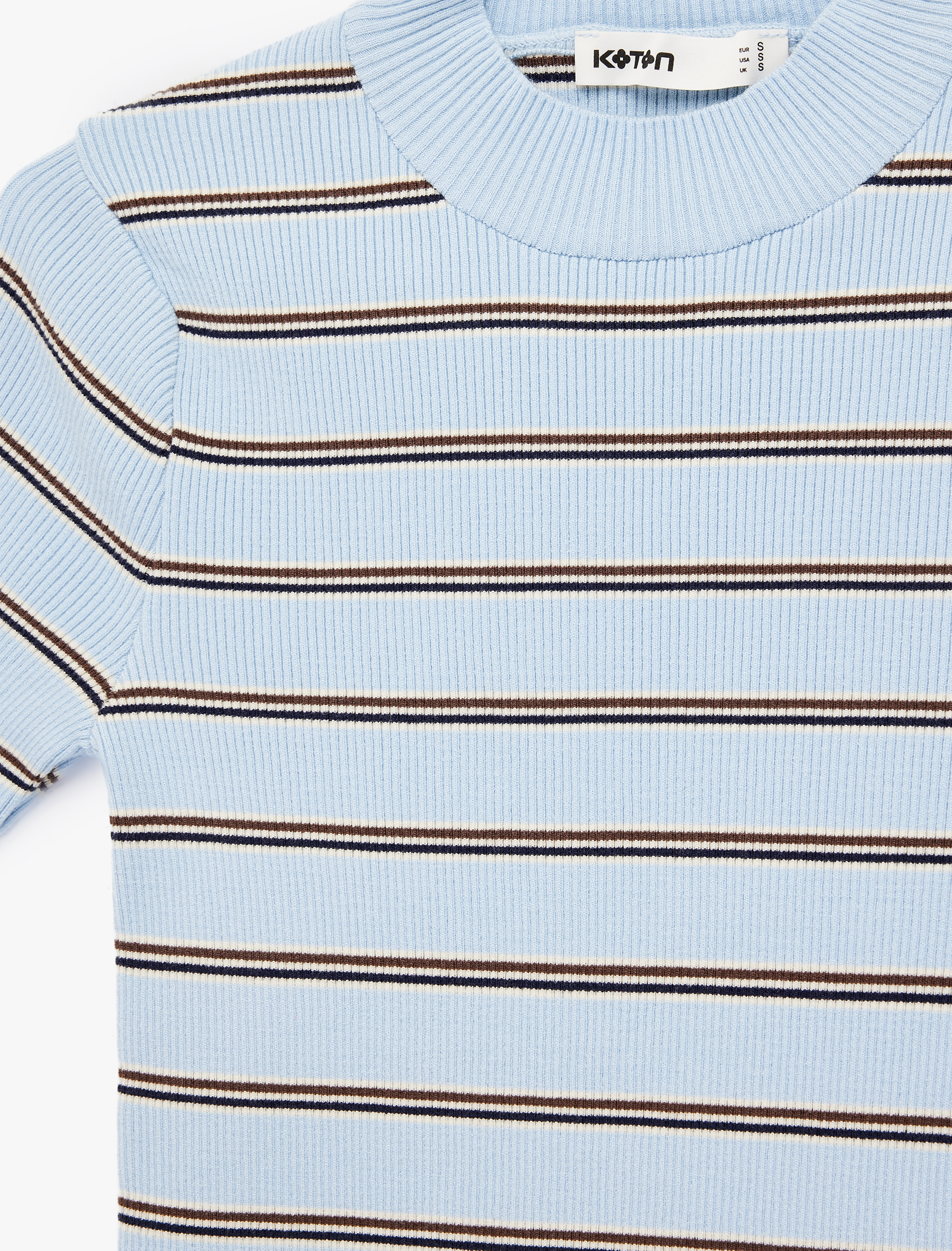   Regular Fit Hafif Dik Yaka Kısa Kollu Çizgili Triko Kazak