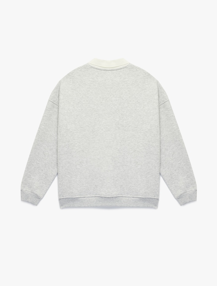  Uzun Kollu Baskılı Oversize Polo Yaka Sweatshirt