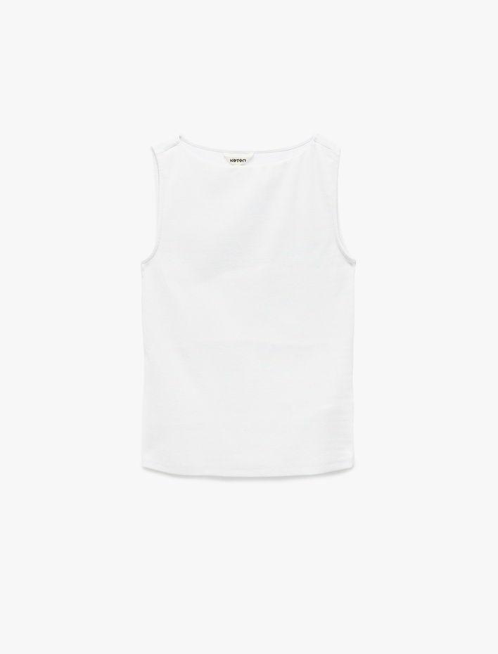  Pamuklu Slim Fit Kolsuz Kayık Yaka Bluz