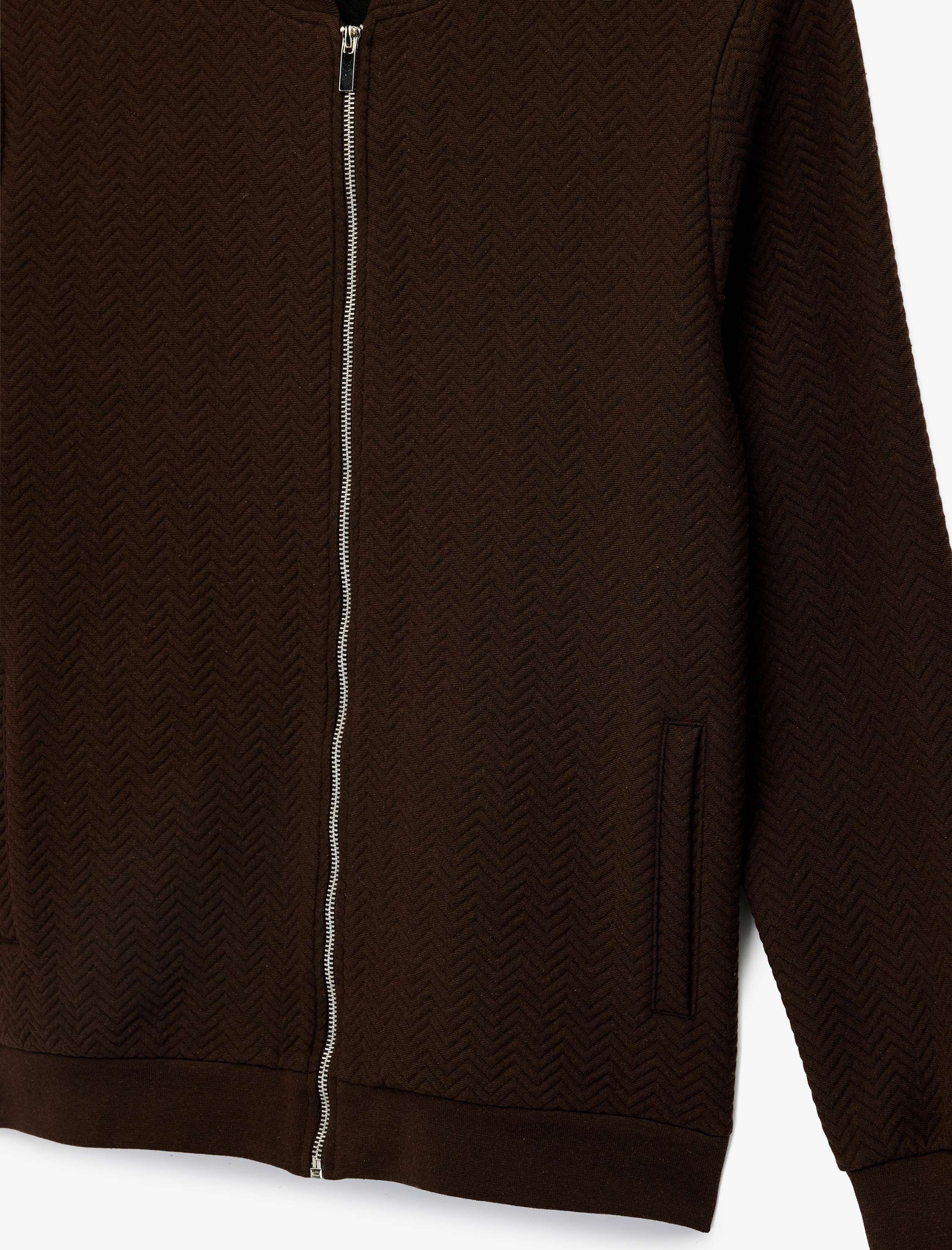   Uzun Kollu Dokulu Kapitone Fermuarlı Mevsimlik Ceket