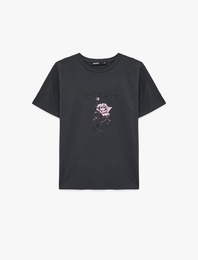 Pamuklu Kısa Kollu Bisiklet Yaka Gül Çiçek Baskılı Tişört