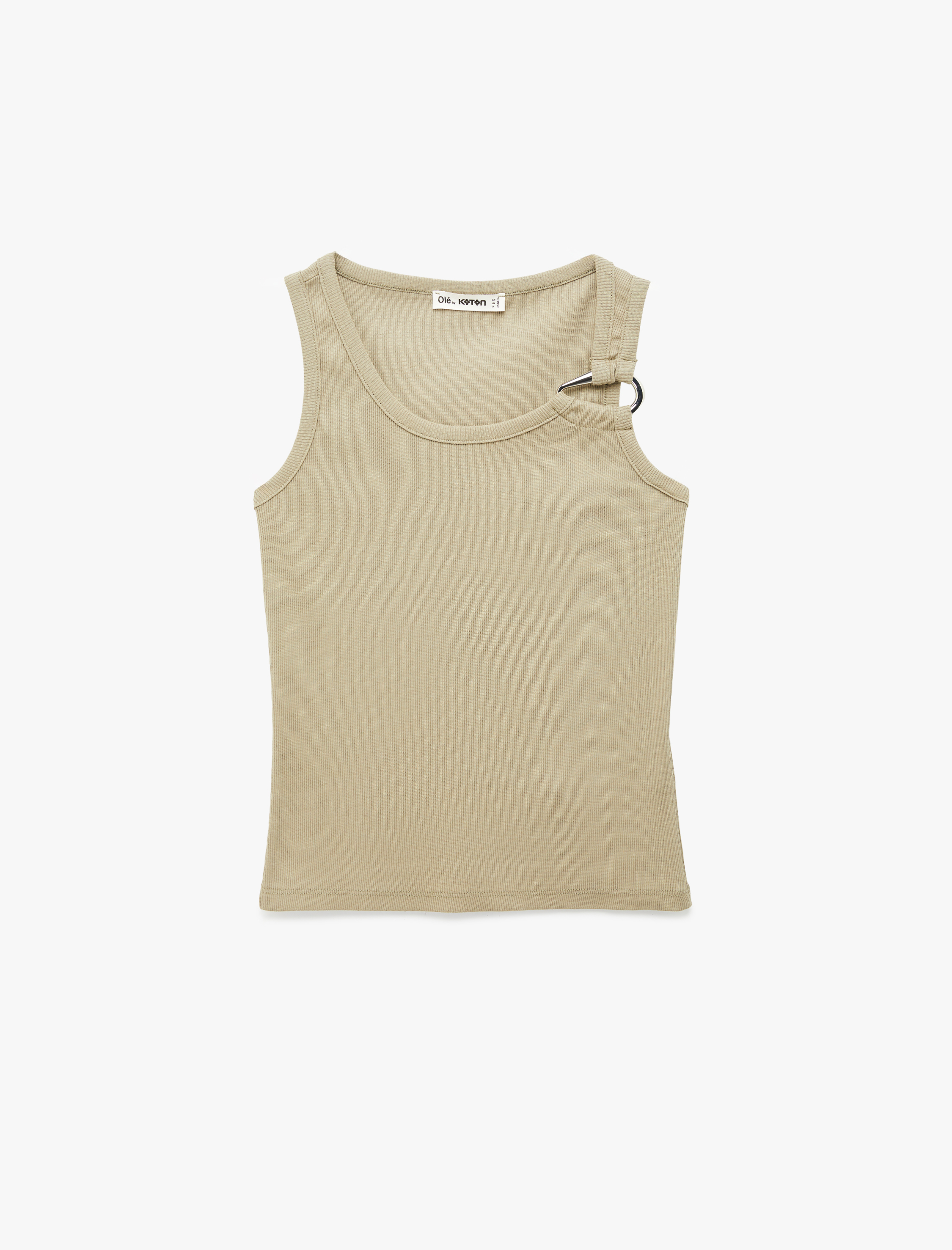   Metal Aksesuarlı Asimetrik Yaka Kolsuz Bluz