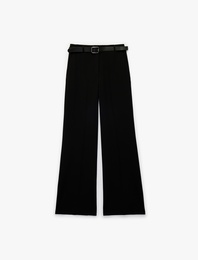 Straight Fit Cepli Düz Bol Paça Kemerli Kumaş Pantolon