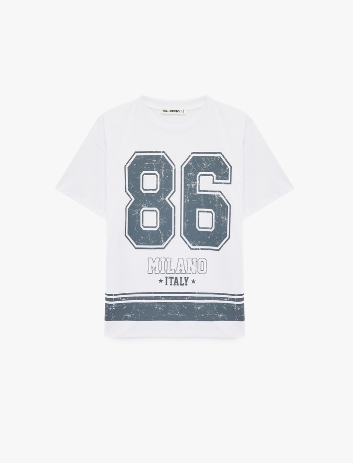  Kısa Kollu Bisiklet Yaka Baskılı Oversize Tişört