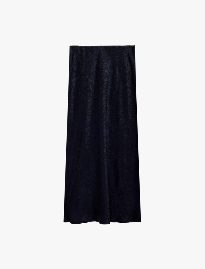  Balık Kesim Dokulu Midi Saten Etek