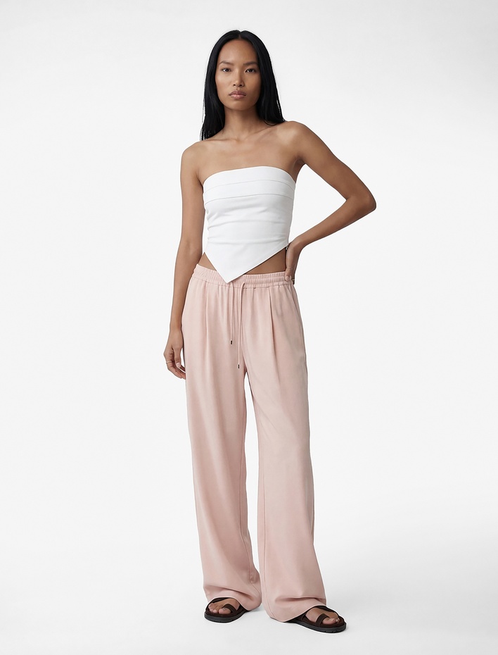  Regular Fit Viskon Karışımlı Beli Bağcıklı Pileli Pantolon