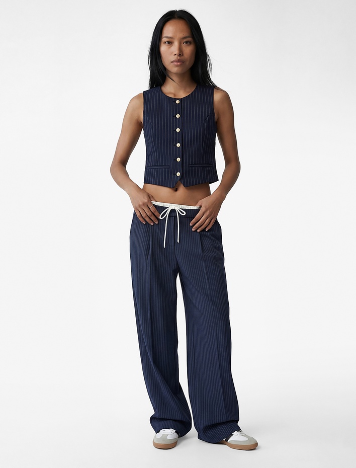  Slim Fit Bisiklet Yaka Düğmeli Çizgili Yelek