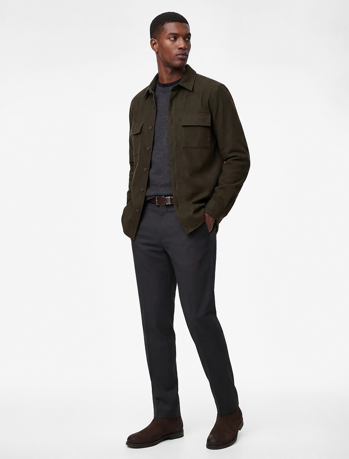  Viskon Karışımlı Cep Detaylı Uzun Kollu Düğmeli Klasik Yaka Gömlek Ceket