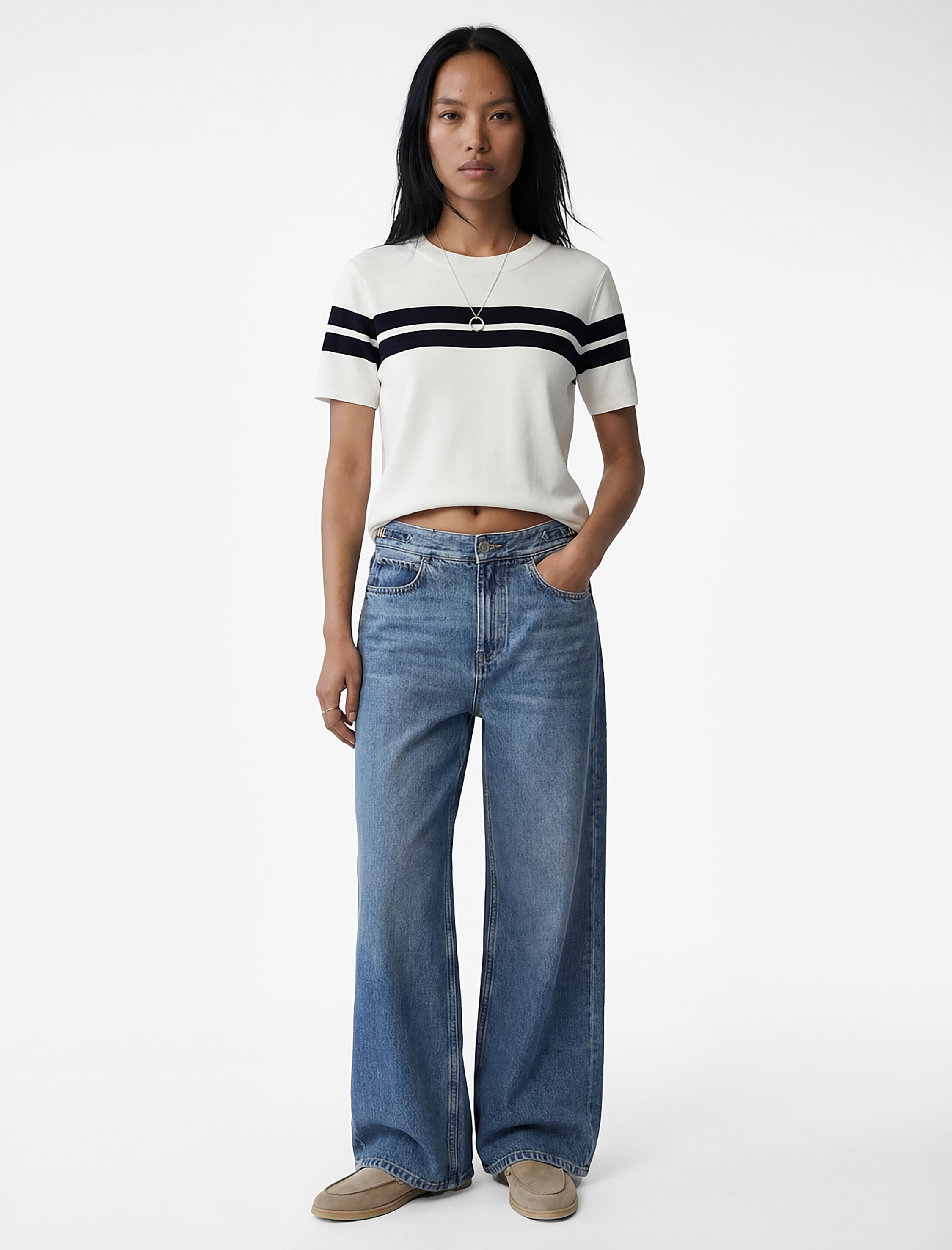   Kısa Kollu Bisiklet Yaka Çizgili Triko Kazak