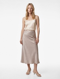 Balık Kesim Slim Fit Midi Boy Dokulu Saten Etek