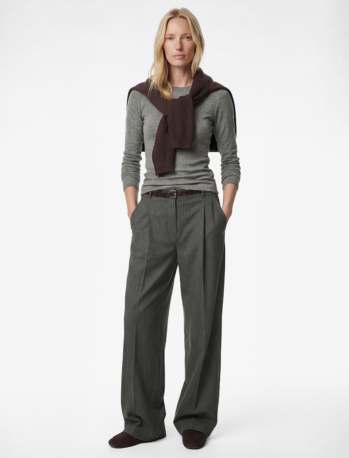  Slim Fit Uzun Kollu Bisiklet Yaka Fitilli Tişört