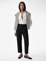 Basic Slim Fit Düğmeli Uzun Kollu Pamuklu Gömlek