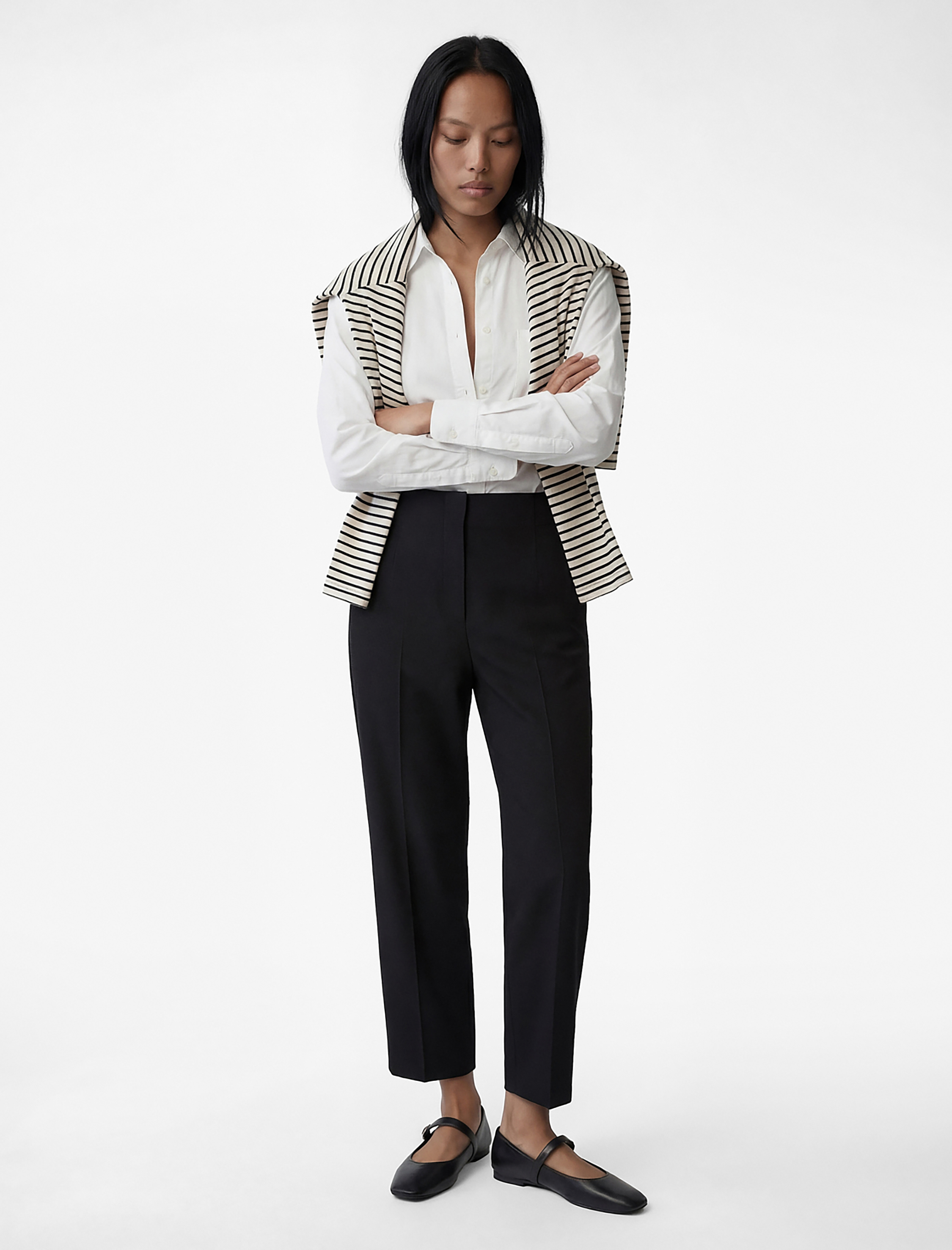   Basic Slim Fit Düğmeli Uzun Kollu Pamuklu Gömlek