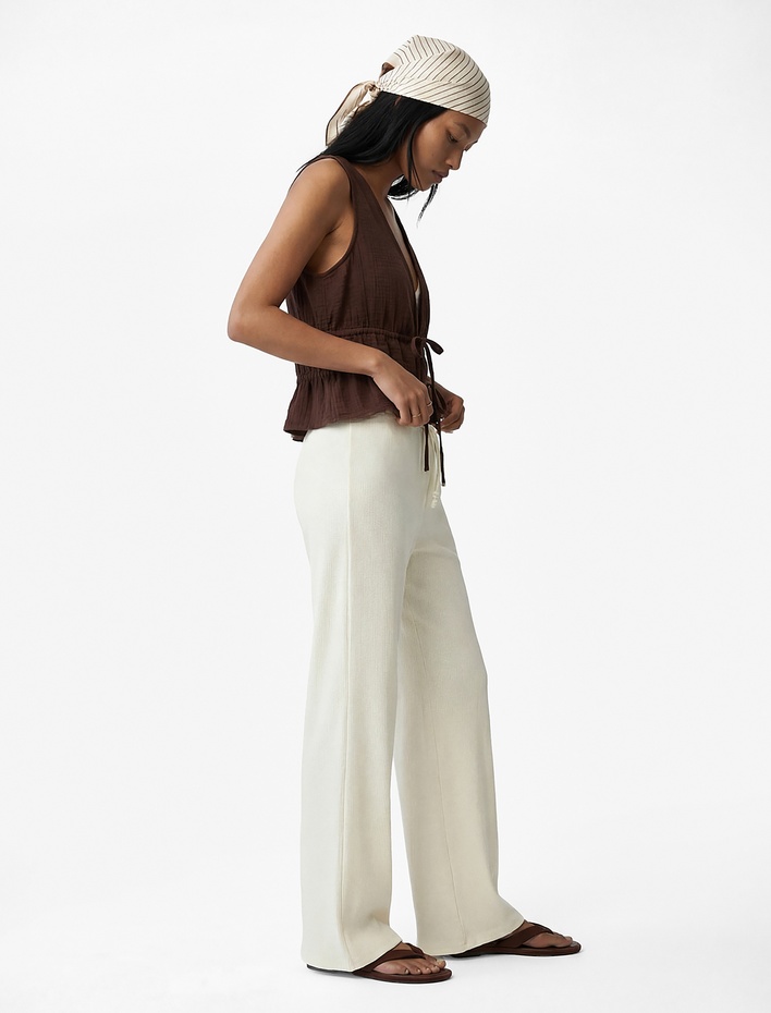  Bürümcük Kumaş Beli Bağcıklı Geniş Paça Bol Pantolon