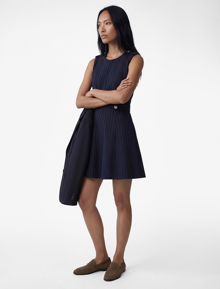  Metal Aksesuarlı Kolsuz Bisiklet Yaka Slim Fit A Kesim Elbise