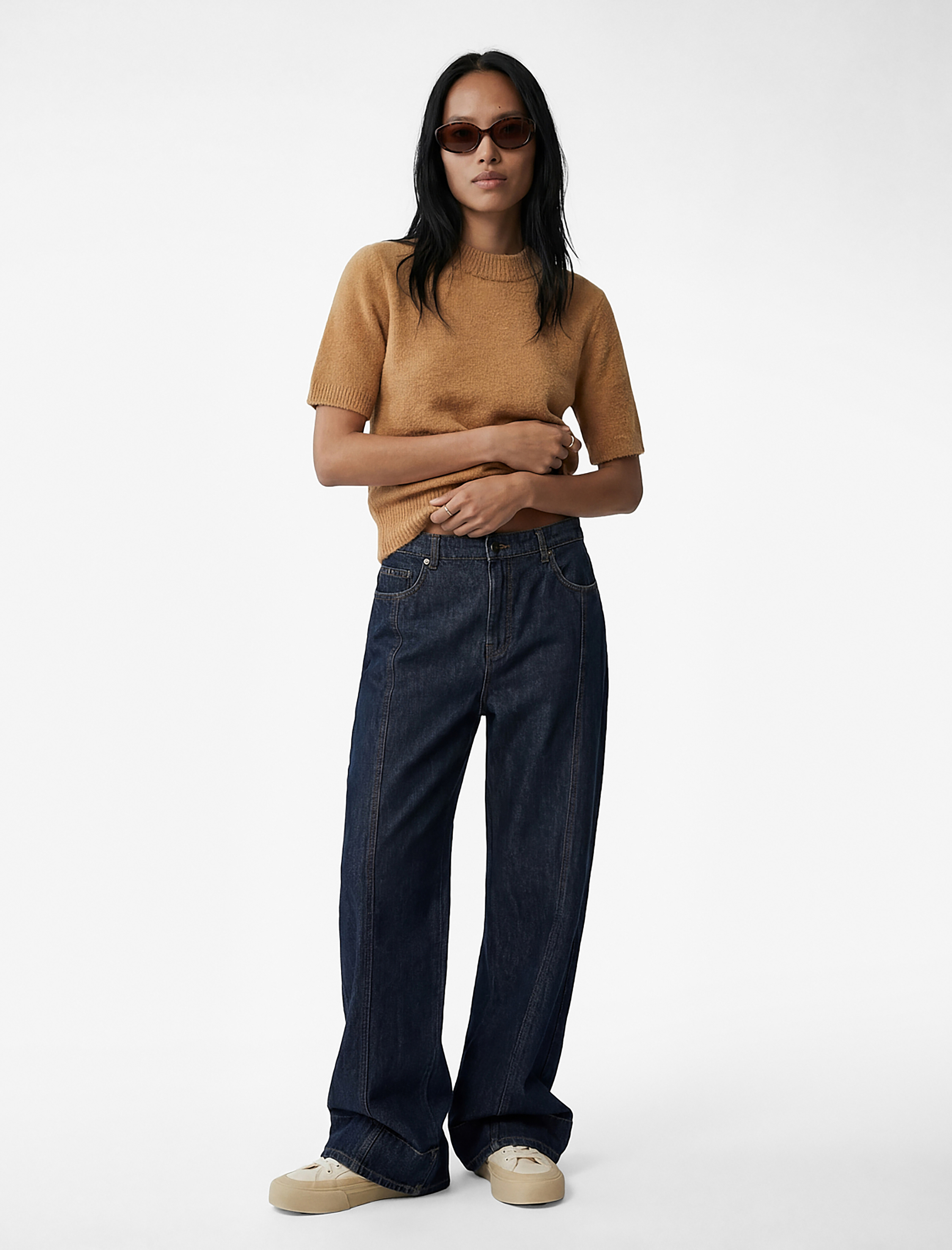   Regular Fit Kısa Kollu Dik Yaka Triko Kazak