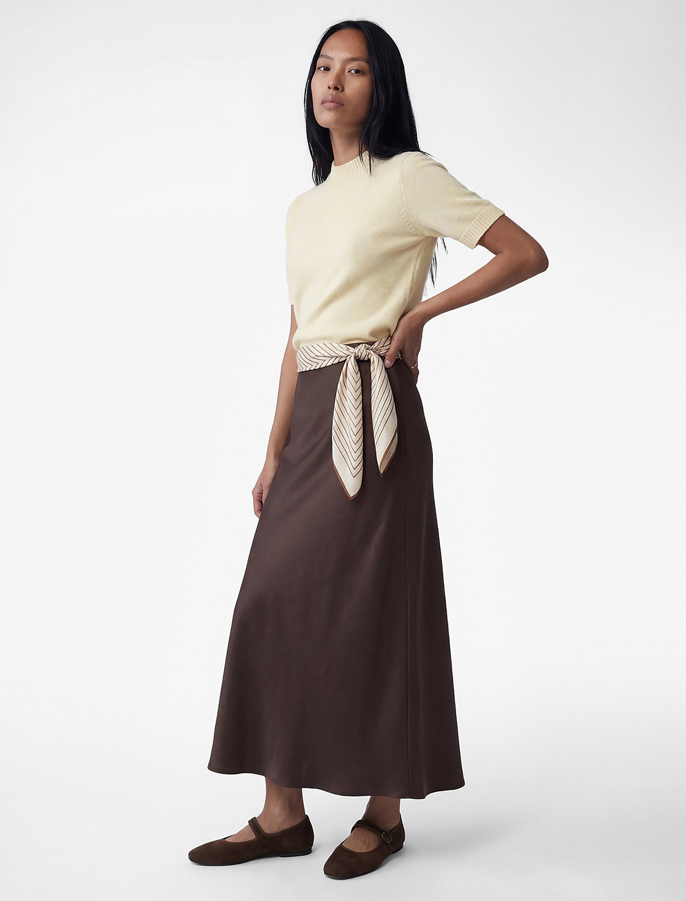   Regular Fit Kısa Kollu Dik Yaka Triko Kazak