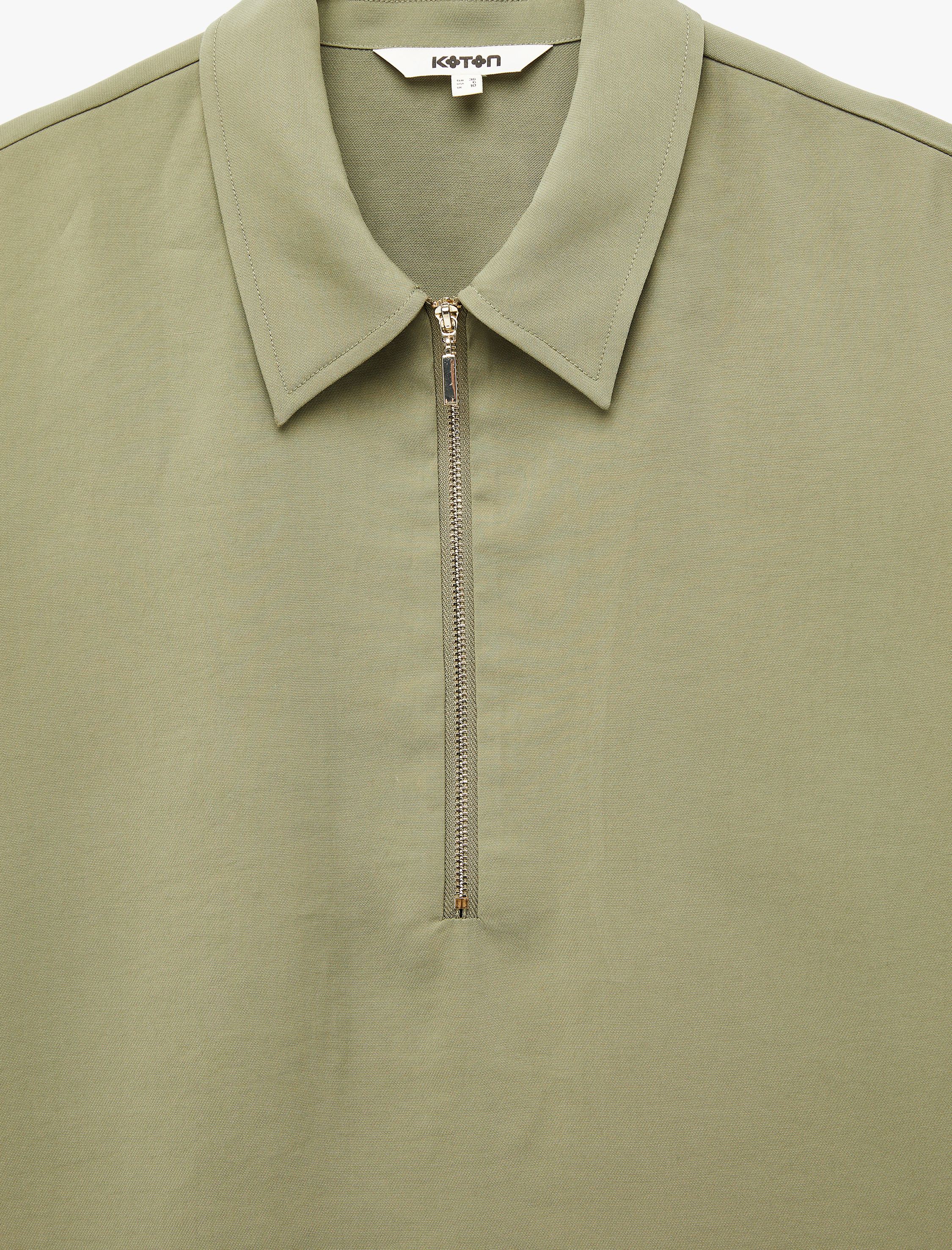   Cupro Kumaş Gömlek Yaka Yarım Fermuarlı Kısa Kollu Oversize Bluz